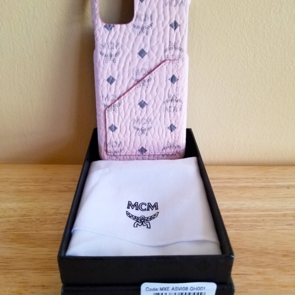 MCM IPHONE 11 PRO MAX CASE IN VISETOS BRAND NEW